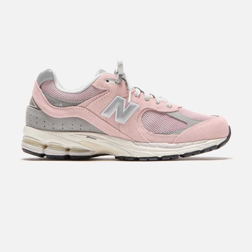 New Balance 2002R